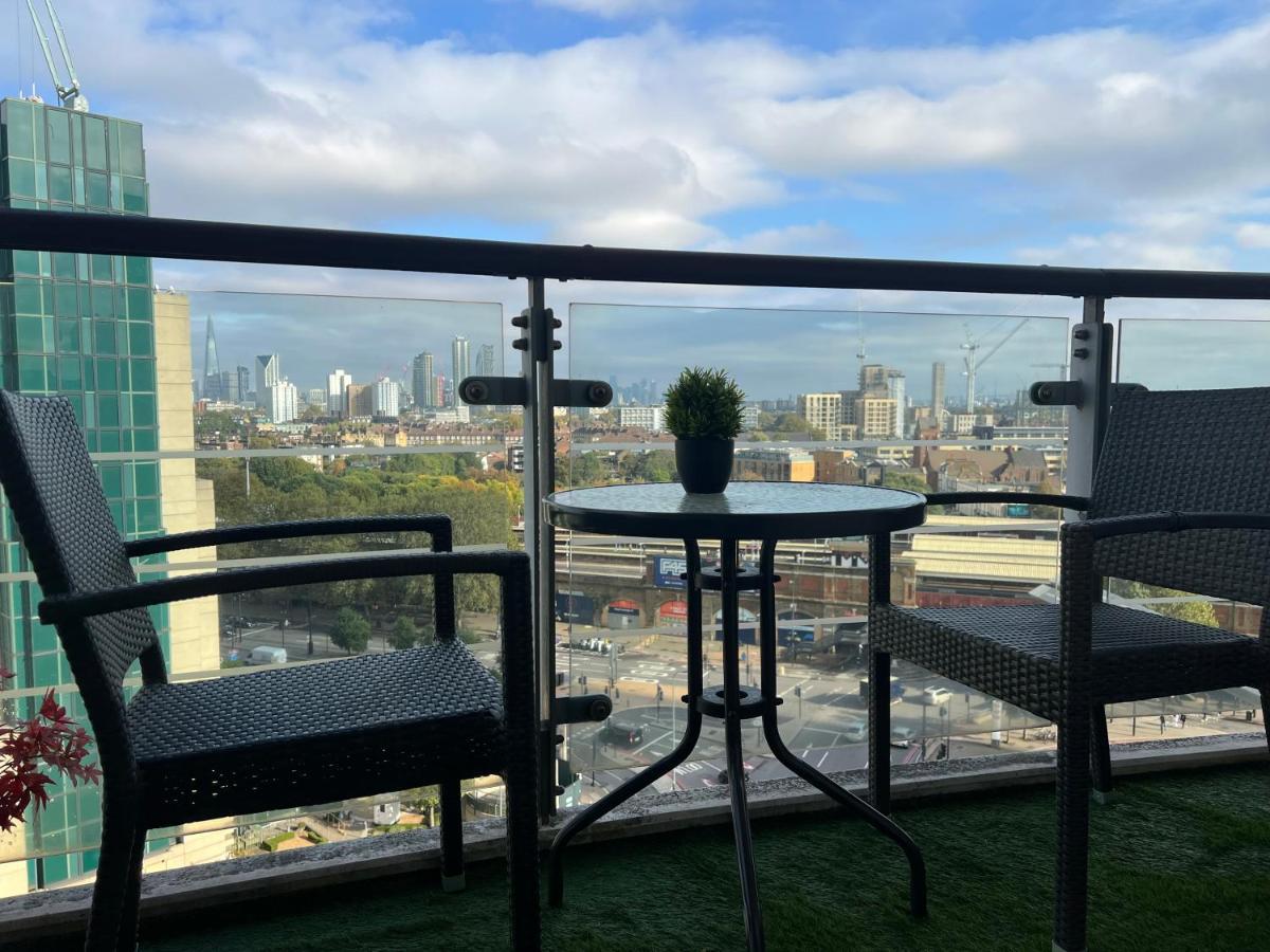 St George Thames Apartment London Ngoại thất bức ảnh