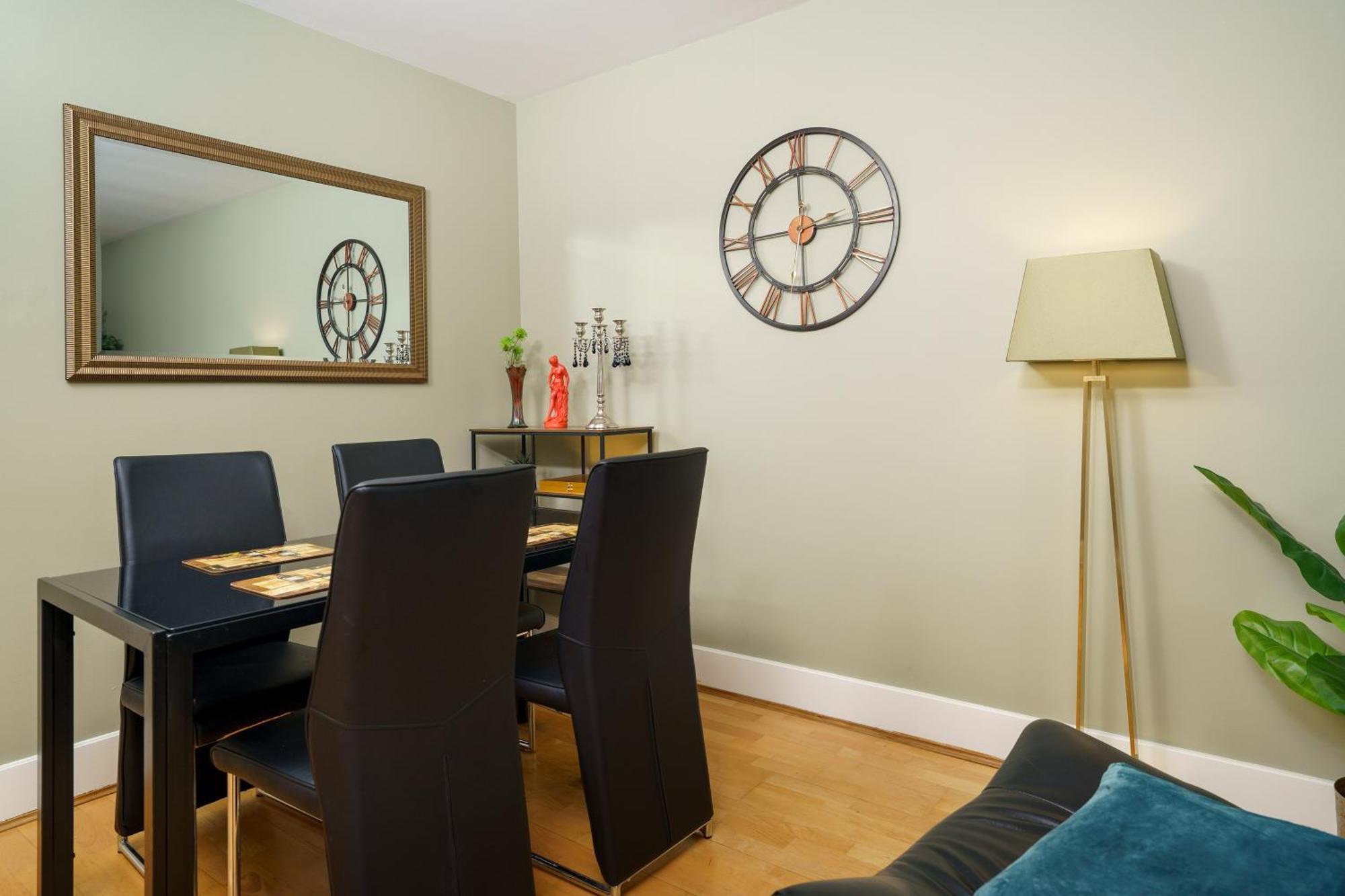 St George Thames Apartment London Ngoại thất bức ảnh